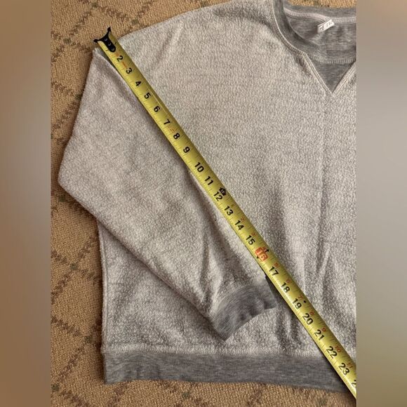 Z Supply gray inside out long sleeved crew neck sweatshirt L - Picture 4 of 9